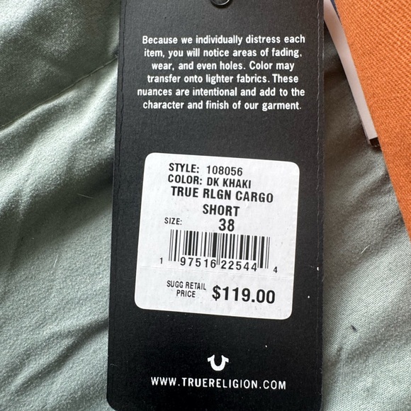 True Religion Cargo Shorts - Size 38 - NWT - Picture 4 of 5